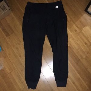 Calia by Carrie Underwood black joggers size small